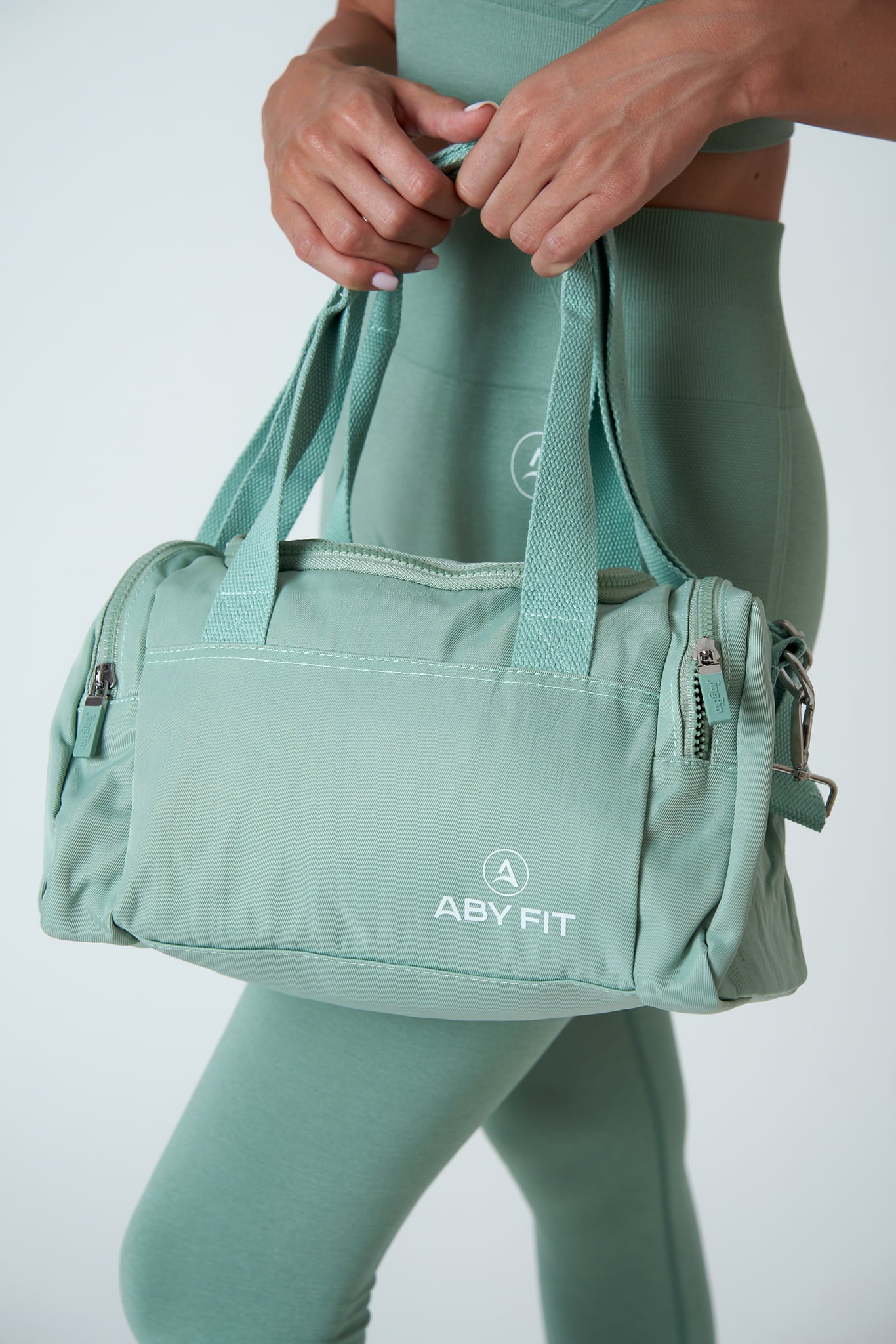 #Culoare_Verde-Menta