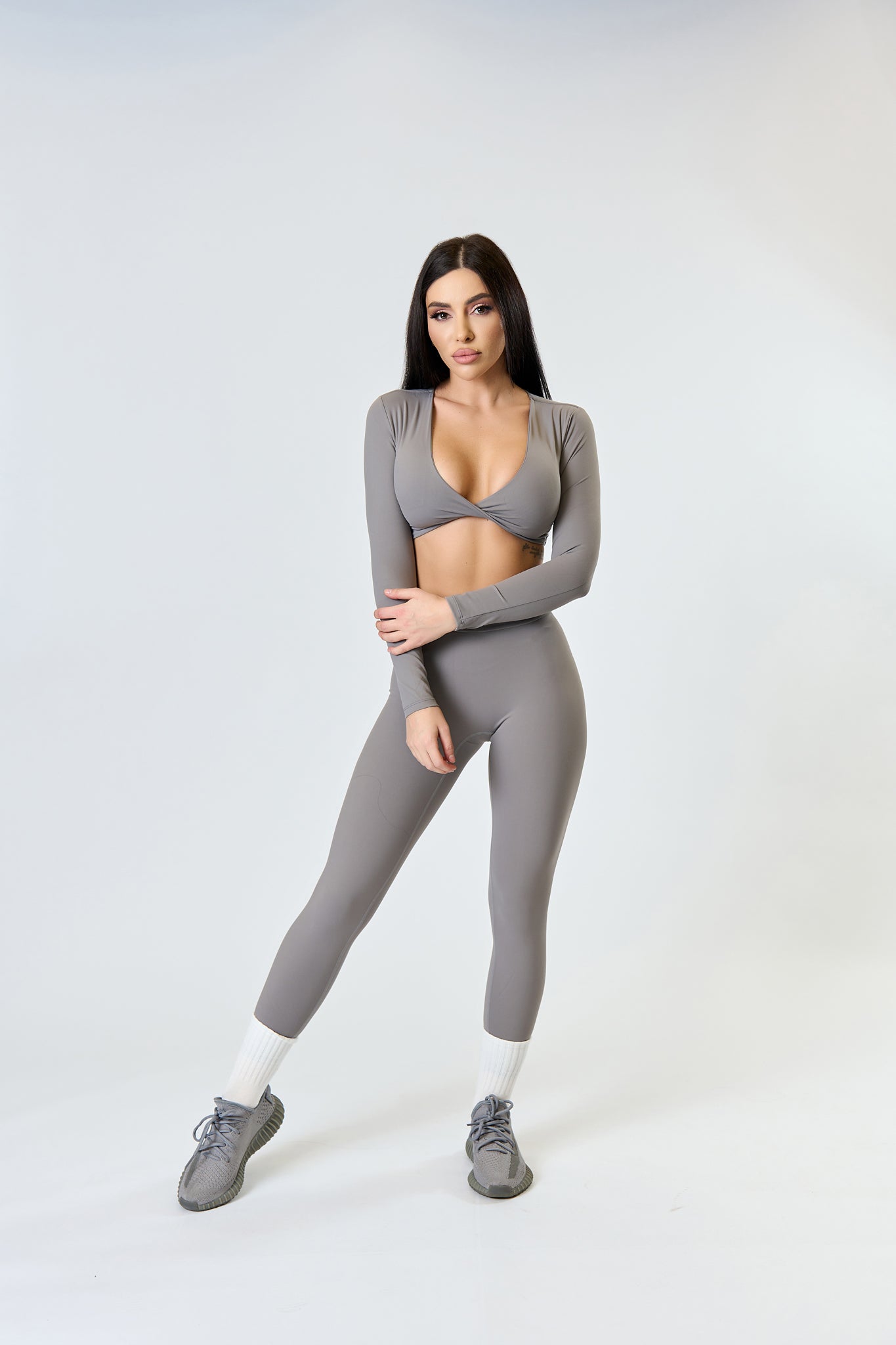 CROSSOVER GLAM Set Grey