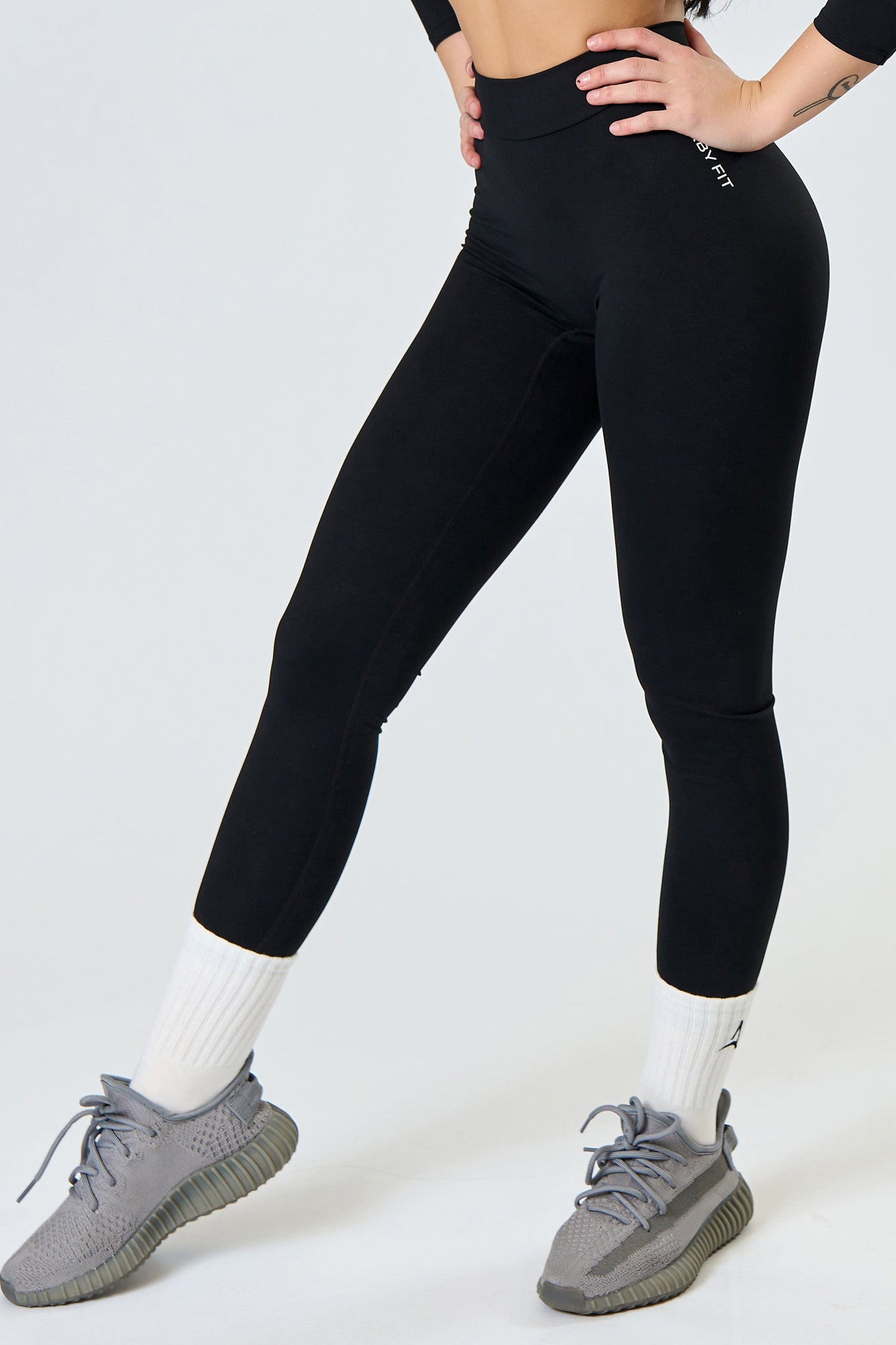 CROSSOVER GLAM Set Black