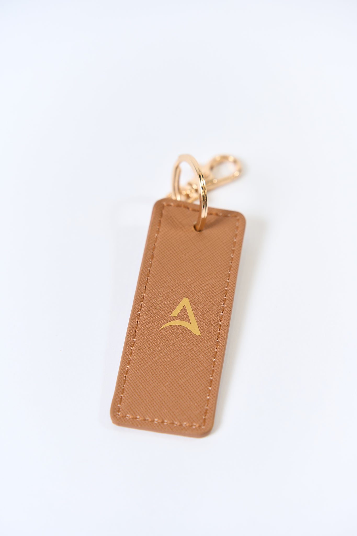 Brelok MACH TAG brązowy