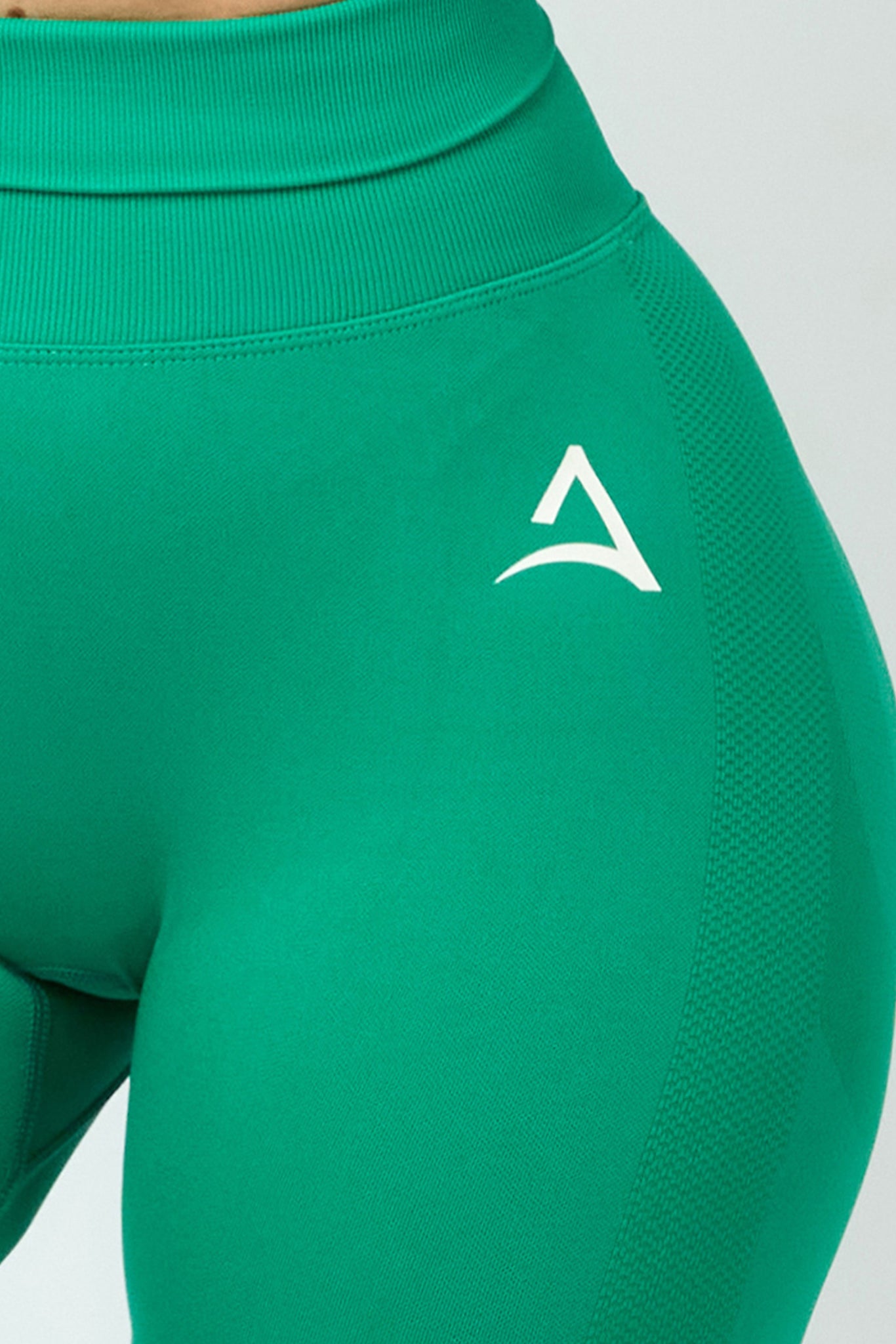 Rajstopy krótkie bez szwów w kolorze zielonym