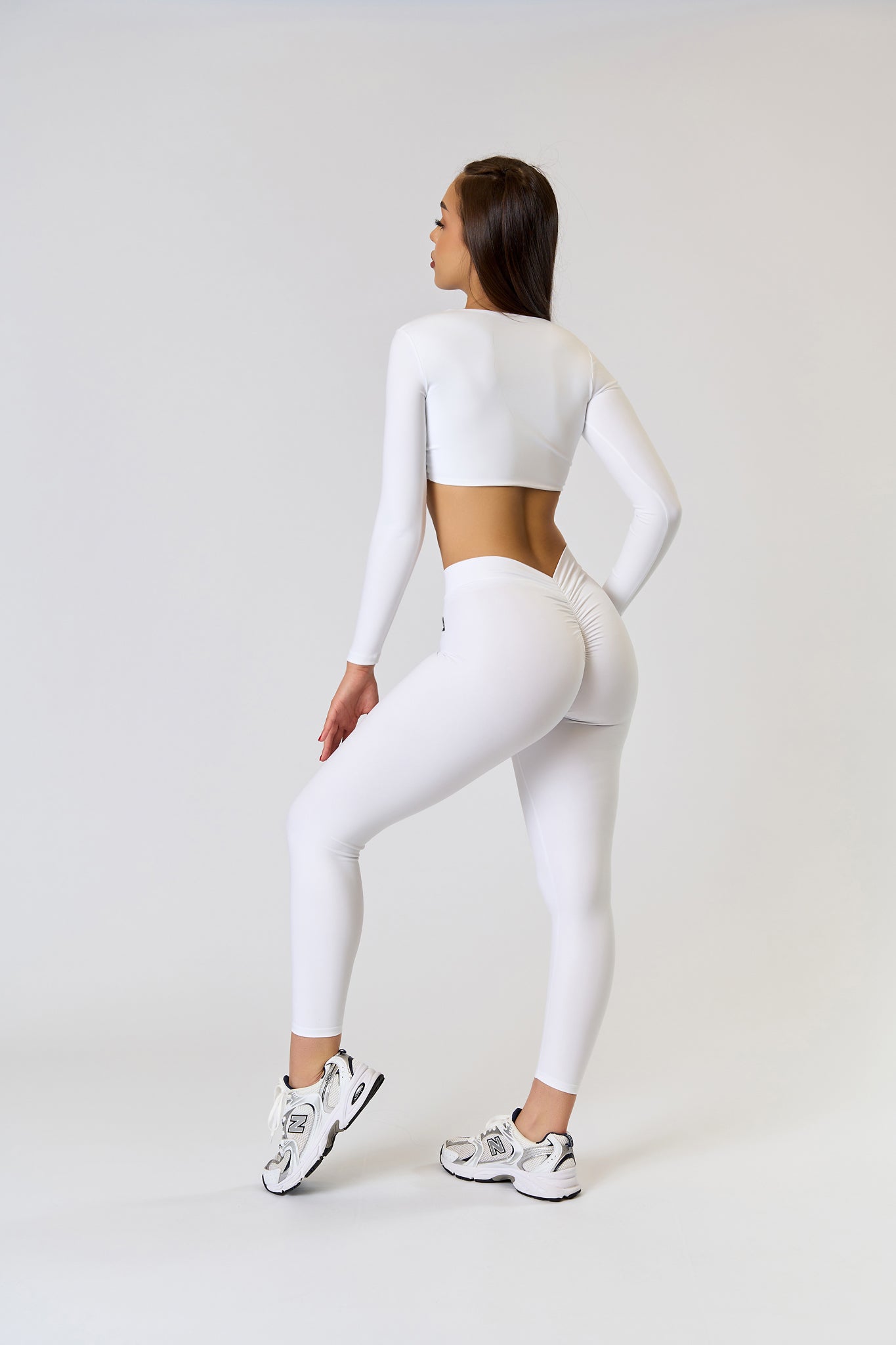 CROSSOVER GLAM White Set