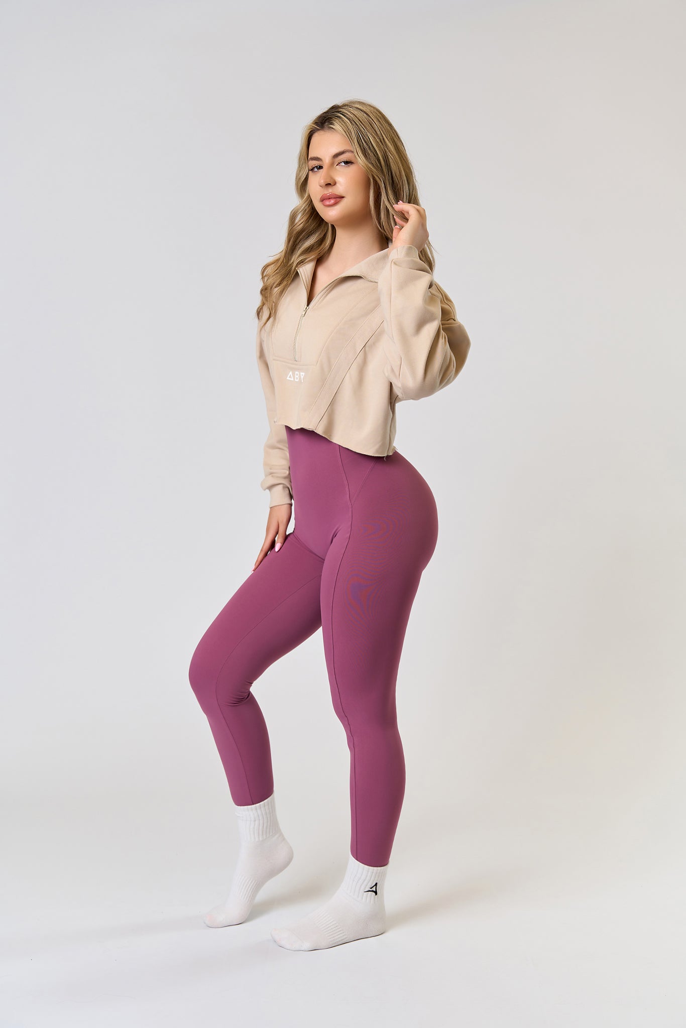 Bluzka CROP ZIP Beżowa