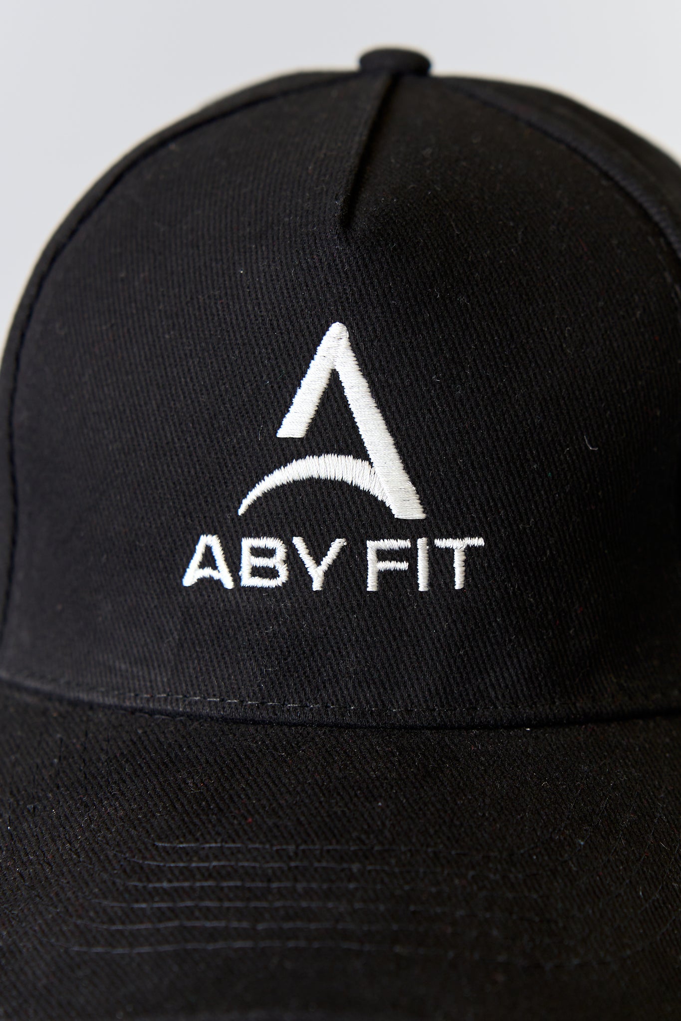 WHITE LOGO Black Cap