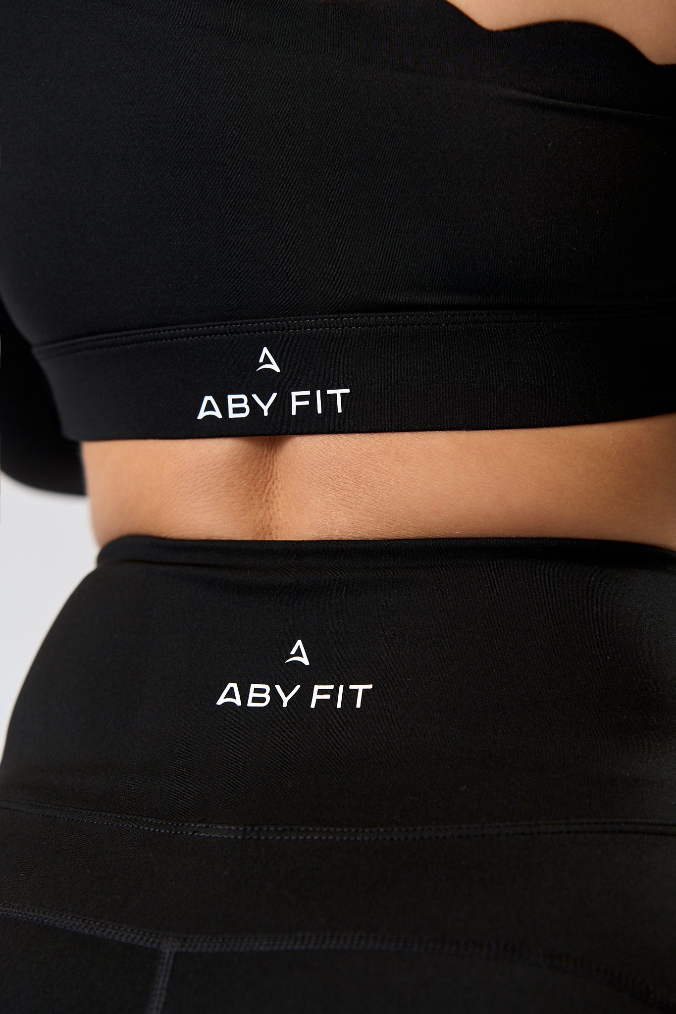 Zestaw AMOUR WAVES Czarny